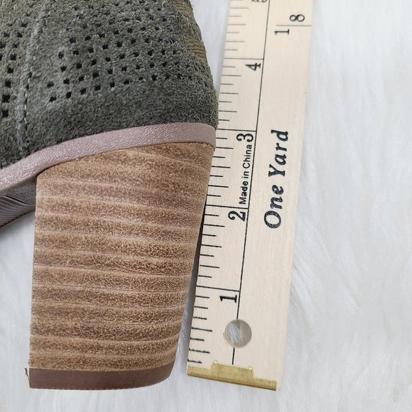Toms Perforated Suede Peep Toe Majorka Bootie Heel - Picture 9 of 9